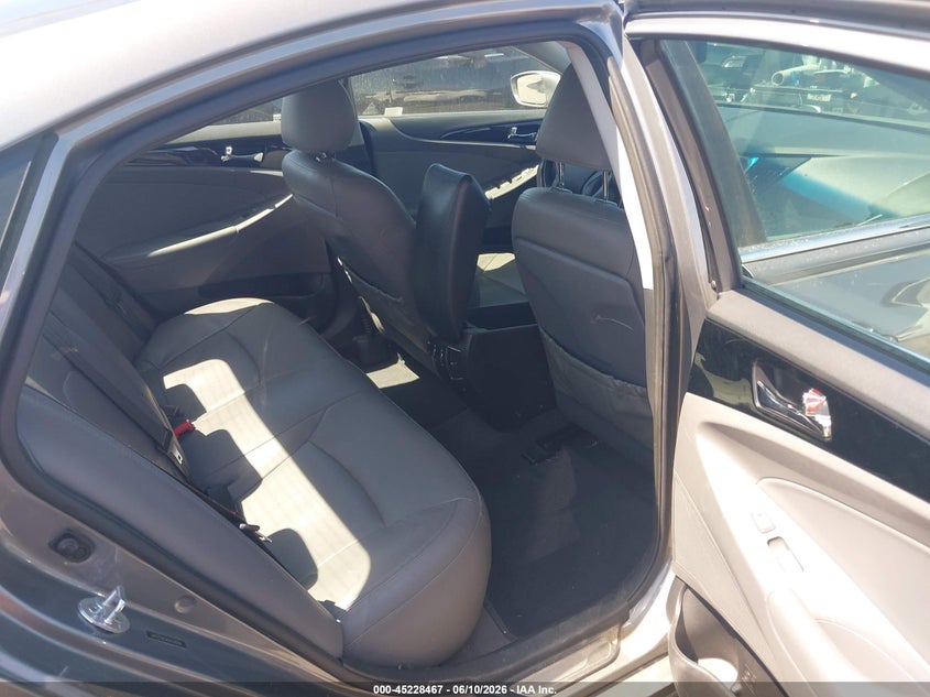 2013 Hyundai Sonata VIN 5NPEC4ACXDH548898 IAAI salvage auction — RIGHT SIDE, Salvage Title, sold $1,500 on 2026-07-23 (photo 8)