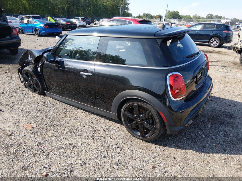 2023 Mini Hard top VIN WMW53DH09P2T56001 IAAI salvage auction — FRONT END, Salvage Title, sold $2,000 on 2026-07-29 (photo 3)