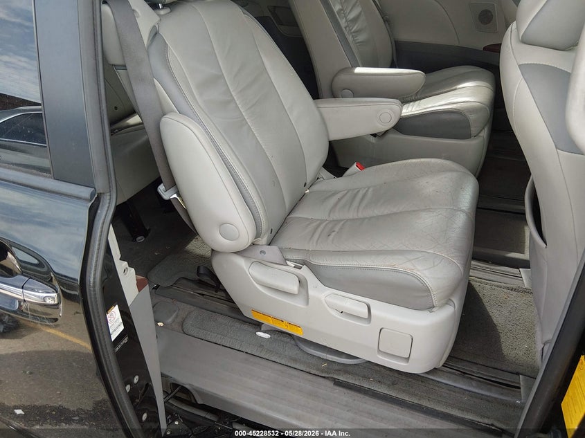 2011 Toyota Sienna VIN 5TDDK3DC7BS002894 IAAI salvage auction — LEFT REAR, Clear (Virginia), sold $3,150 on 2026-07-14 (photo 8)