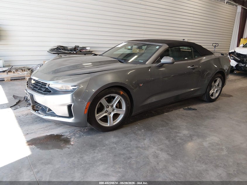 2020 Chevrolet Camaro VIN 1G1FB3DX2L0104581 IAAI salvage auction — RIGHT FRONT, Salvage Title, sold $4,700 on 2026-07-22 (photo 2)