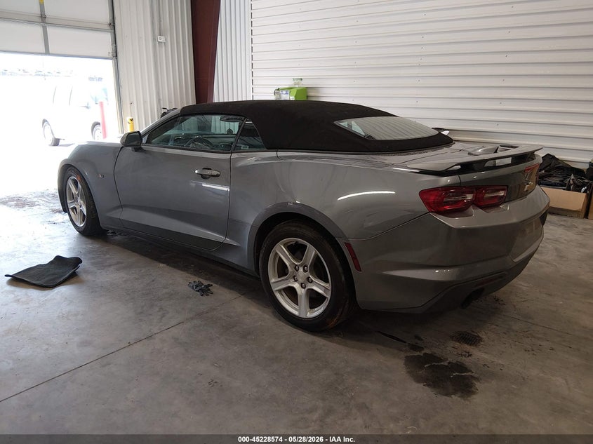 2020 Chevrolet Camaro VIN 1G1FB3DX2L0104581 IAAI salvage auction — RIGHT FRONT, Salvage Title, sold $4,700 on 2026-07-22 (photo 3)
