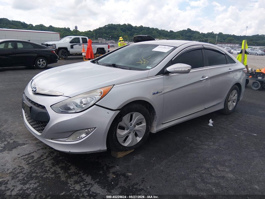 2015 Hyundai VIN KMHEC4A45FA126861 IAAI salvage auction — LEFT FRONT, Salvage (Illinois), sold $275 on 2026-07-14 (photo 2)