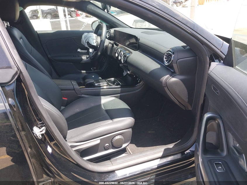 2022 Mercedes-benz VIN W1K5J4GB5NN293430 IAAI salvage auction — LEFT FRONT, Salvage (California), sold $11,000 on 2026-07-10 (photo 5)