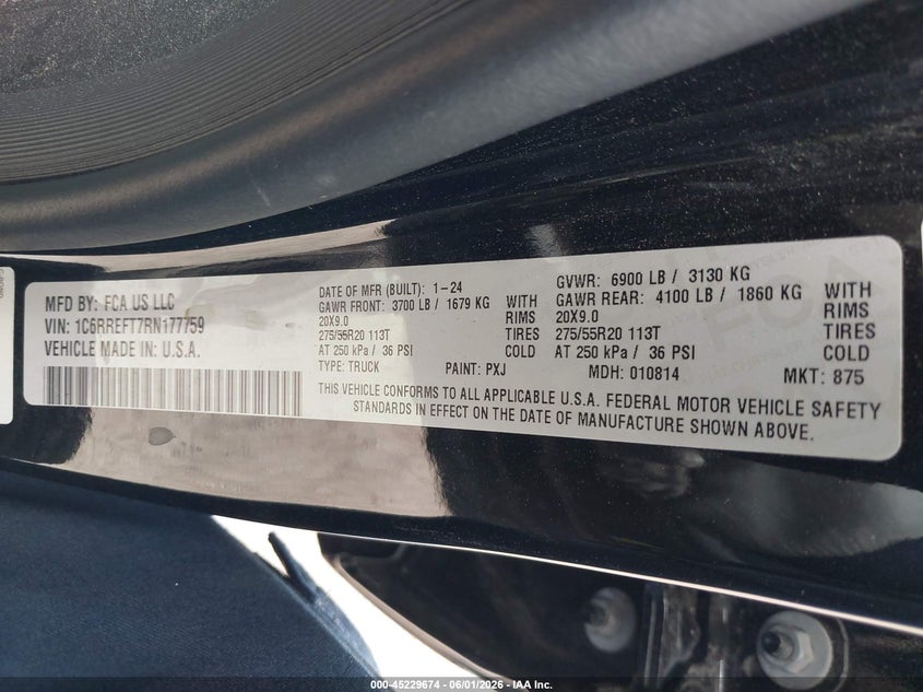 2024 Ram 1500 VIN 1C6RREFT7RN177759 IAAI salvage auction — RIGHT SIDE, Original (Texas), sold $13,600 on 2026-09-02 (photo 9)