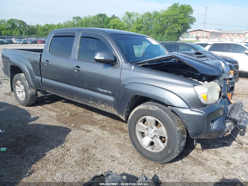 2013 Toyota Tacoma VIN 5TFMU4FN9DX018641 IAAI salvage auction — FRONT END, Clear (Tennessee), sold $650 on 2026-07-30 (photo 1)