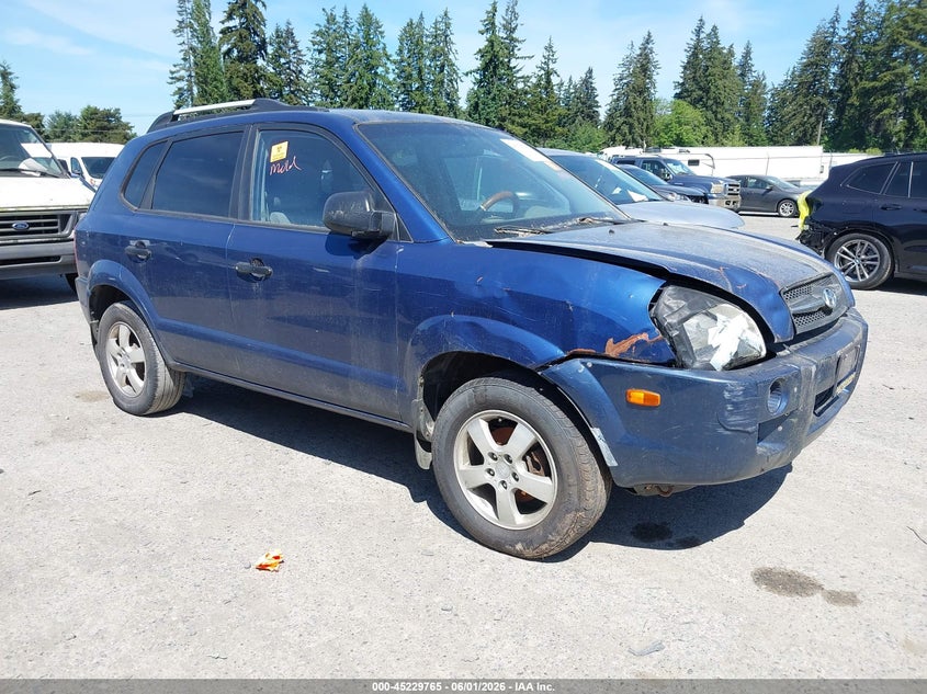 2008 Hyundai Tucson VIN KM8JM12B08U828854 IAAI salvage auction — NORMAL WEAR, Clear (Washington), sold $375 on 2026-07-08 (photo 1)