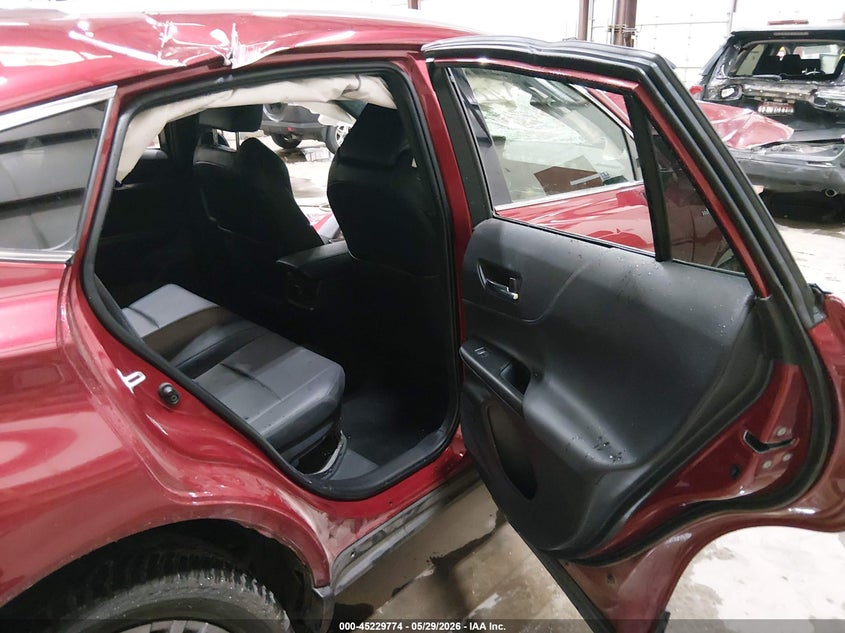 2021 Toyota Venza VIN JTEAAAAH9MJ064111 IAAI salvage auction — FRONT END, Salvage Title, sold $400 on 2026-07-10 (photo 8)