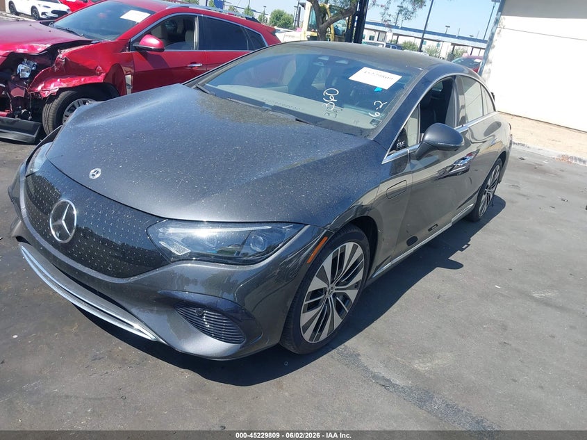 2024 Mercedes-benz Eqe VIN W1KEG1CB3RF055188 IAAI salvage auction — REAR END, Salvage Title, sold $3,350 on 2026-07-24 (photo 2)