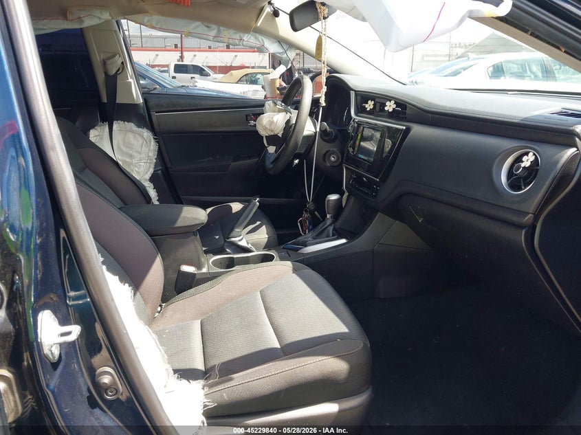 2018 Toyota Corolla VIN 5YFBURHE6JP808667 IAAI salvage auction — SIDE, Salvage Title, sold $2,700 on 2026-07-14 (photo 5)