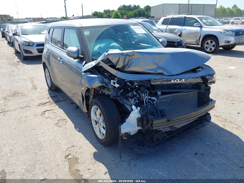 2025 Kia Soul VIN KNDJ23AU2S7932664 IAAI salvage auction — FRONT END, Salvage Title, sold $2,300 on 2026-07-22 (photo 1)