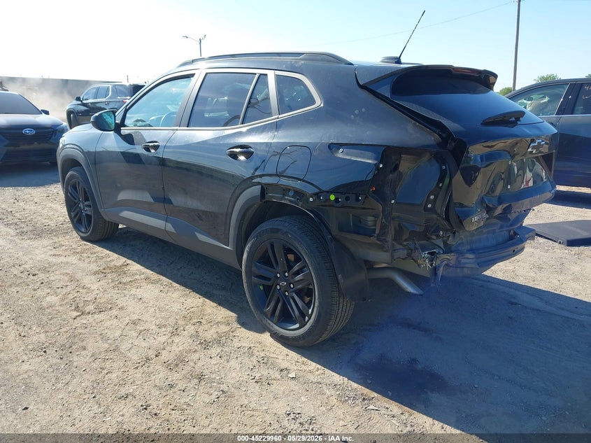 2025 Chevrolet Trax VIN KL77LKEP3SC020555 IAAI salvage auction — REAR END, Salvage (Michigan), sold $6,300 on 2026-07-30 (photo 3)