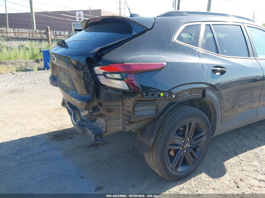 2025 Chevrolet Trax VIN KL77LKEP3SC020555 IAAI salvage auction — REAR END, Salvage (Michigan), sold $6,300 on 2026-07-30 (photo 6)