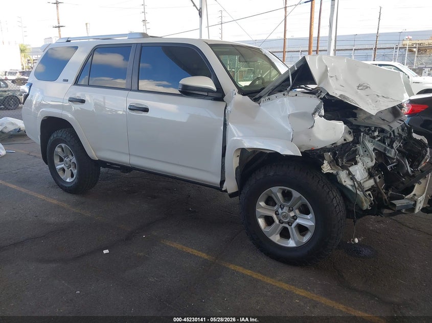 2017 Toyota 4runner VIN JTEBU5JR6H5462340 IAAI salvage auction — FRONT END, Salvage (California), sold $7,950 on 2026-07-07 (photo 1)
