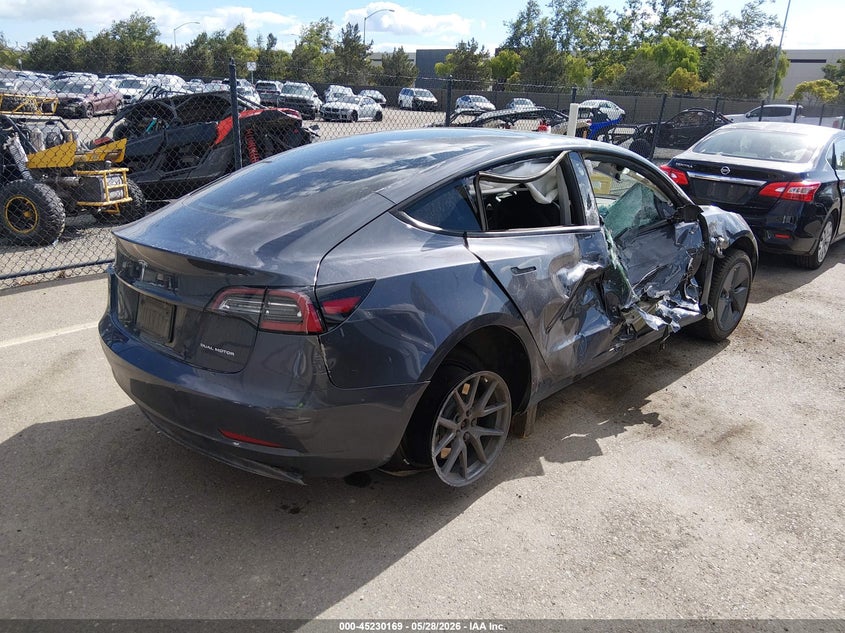 2021 Tesla Model 3 VIN 5YJ3E1EB7MF852724 IAAI salvage auction — SIDE, Salvage (California), sold $3,250 on 2026-07-29 (photo 4)