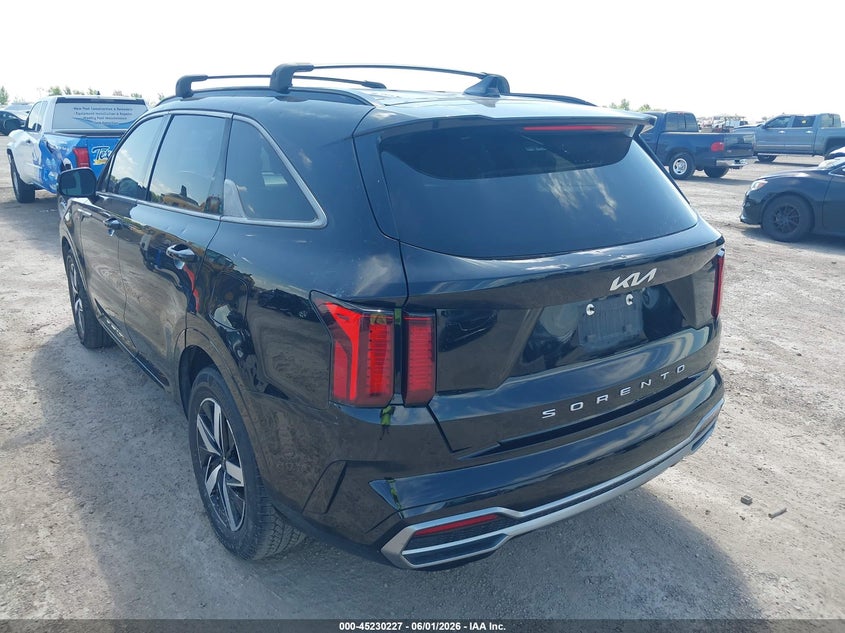 2022 Kia Sorento VIN 5XYRL4LCXNG111751 IAAI salvage auction — HAIL, Salvage Title, sold $10,900 on 2026-07-22 (photo 3)