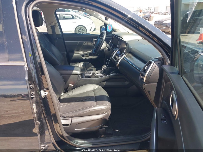 2022 Kia Sorento VIN 5XYRL4LCXNG111751 IAAI salvage auction — HAIL, Salvage Title, sold $10,900 on 2026-07-22 (photo 5)
