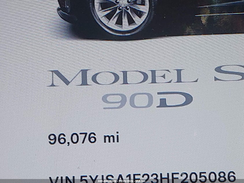2017 Tesla Model s VIN 5YJSA1E23HF205086 IAAI salvage auction — RIGHT FRONT, Salvage Title, sold $3,750 on 2026-07-09 (photo 7)