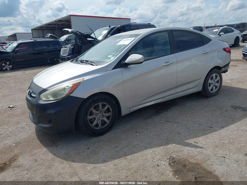 2017 Hyundai Accent VIN KMHCT4AE8HU193438 IAAI salvage auction — REAR END, Salvage (Texas), sold $600 on 2026-07-28 (photo 2)