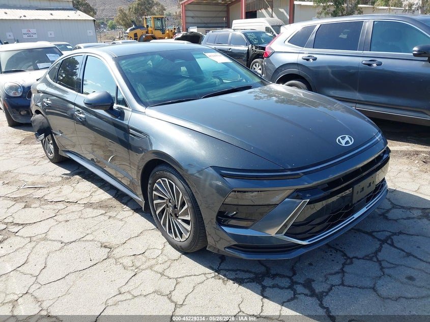 2025 Hyundai Sonata VIN KMHL34JJ5SA116001 IAAI salvage auction — RIGHT REAR, Salvage (California), sold $9,350 on 2026-07-28 (photo 1)