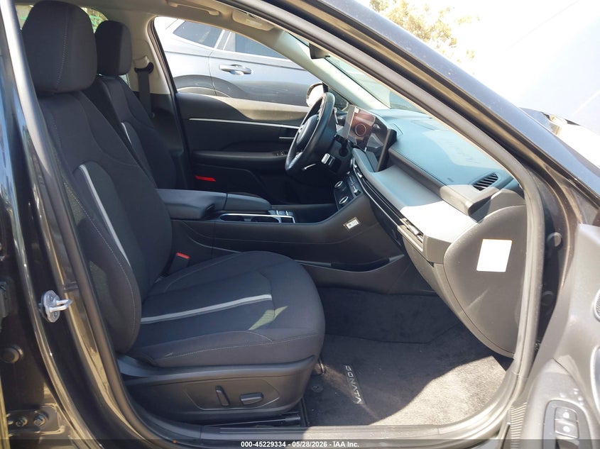 2025 Hyundai Sonata VIN KMHL34JJ5SA116001 IAAI salvage auction — RIGHT REAR, Salvage (California), sold $9,350 on 2026-07-28 (photo 5)