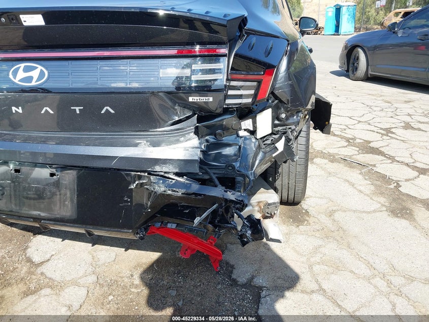 2025 Hyundai Sonata VIN KMHL34JJ5SA116001 IAAI salvage auction — RIGHT REAR, Salvage (California), sold $9,350 on 2026-07-28 (photo 6)