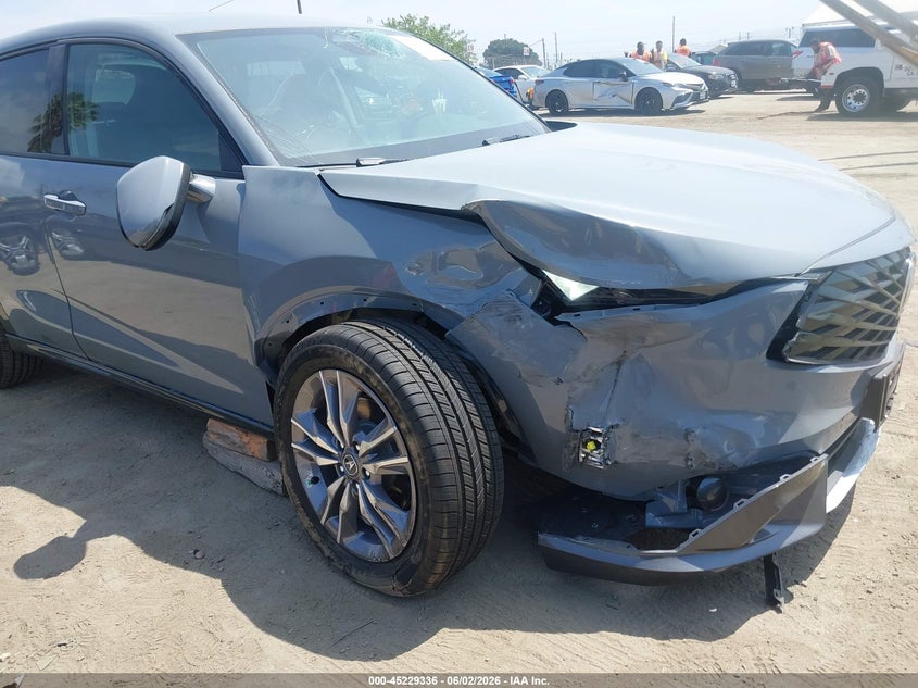 2026 Acura Adx VIN 3HDSA1H33TM703862 IAAI salvage auction — RIGHT FRONT, Salvage Title, sold $8,700 on 2026-08-01 (photo 6)