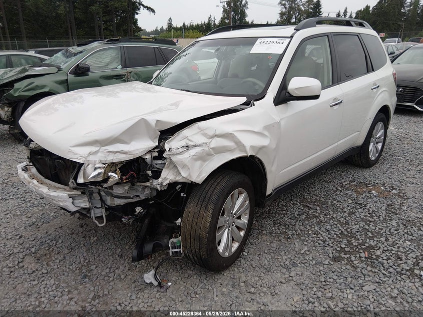 2013 Subaru Forester VIN JF2SHADCXDH435774 IAAI salvage auction — LEFT FRONT, Salvage Title, sold $475 on 2026-07-15 (photo 2)