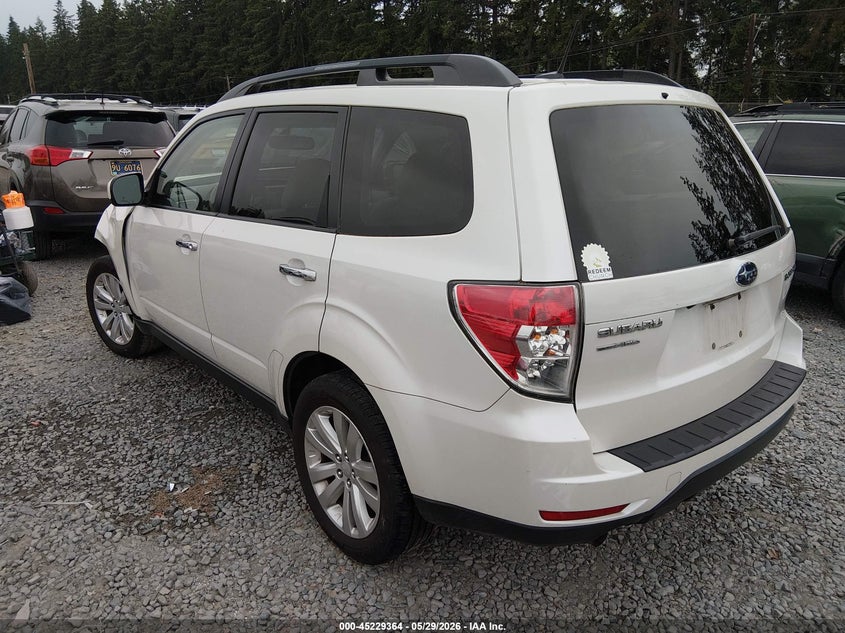 2013 Subaru Forester VIN JF2SHADCXDH435774 IAAI salvage auction — LEFT FRONT, Salvage Title, sold $475 on 2026-07-15 (photo 3)