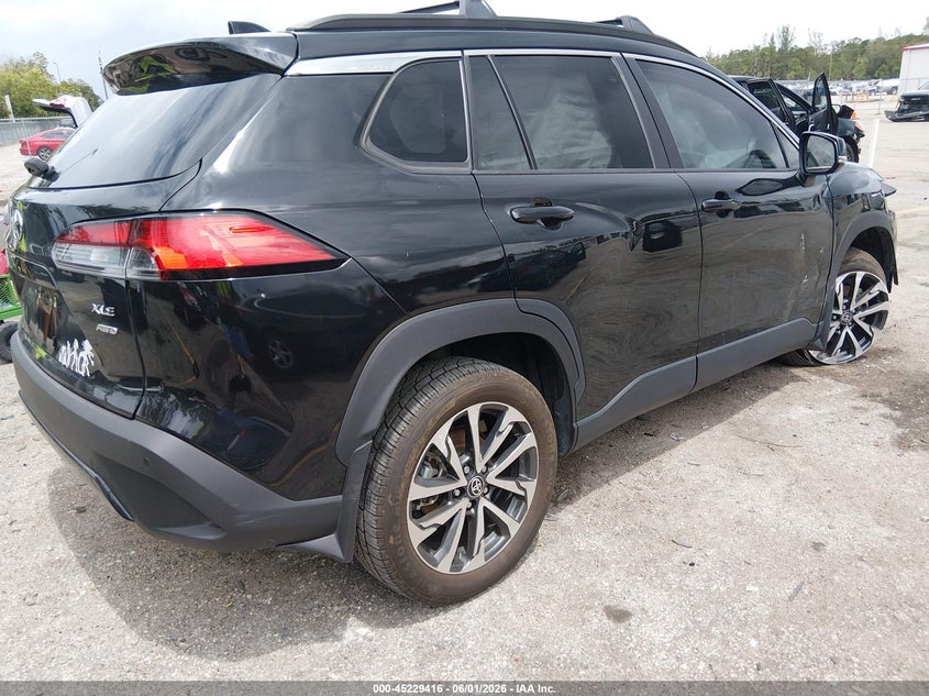 2023 Toyota Corolla cross VIN 7MUDAABG7PV054827 IAAI salvage auction — FRONT END, Salvage Title, sold $8,000 on 2026-07-27 (photo 4)