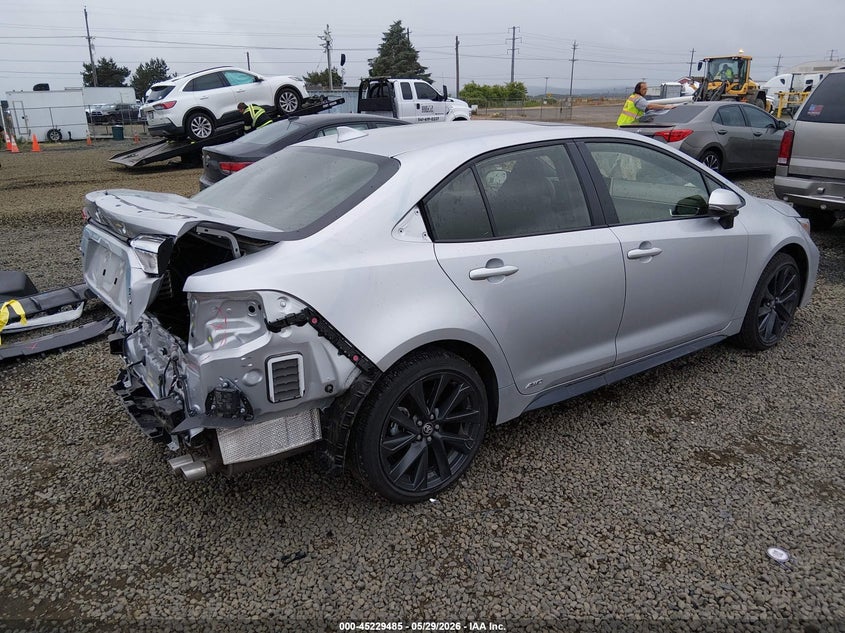 2025 Toyota Corolla VIN JTDBDMHE3S3021494 IAAI salvage auction — REAR END, Salvage (Oregon), sold $12,675 on 2026-07-20 (photo 4)
