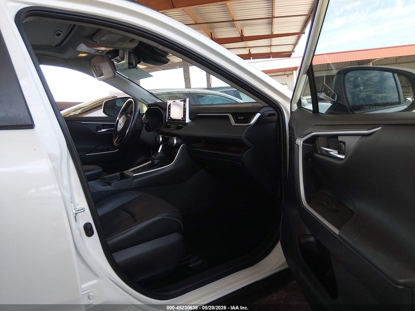 2019 Toyota Rav 4 VIN JTMY1RFV1KD019708 IAAI salvage auction — REAR END, Salvage Title, sold $7,200 on 2026-07-14 (photo 5)