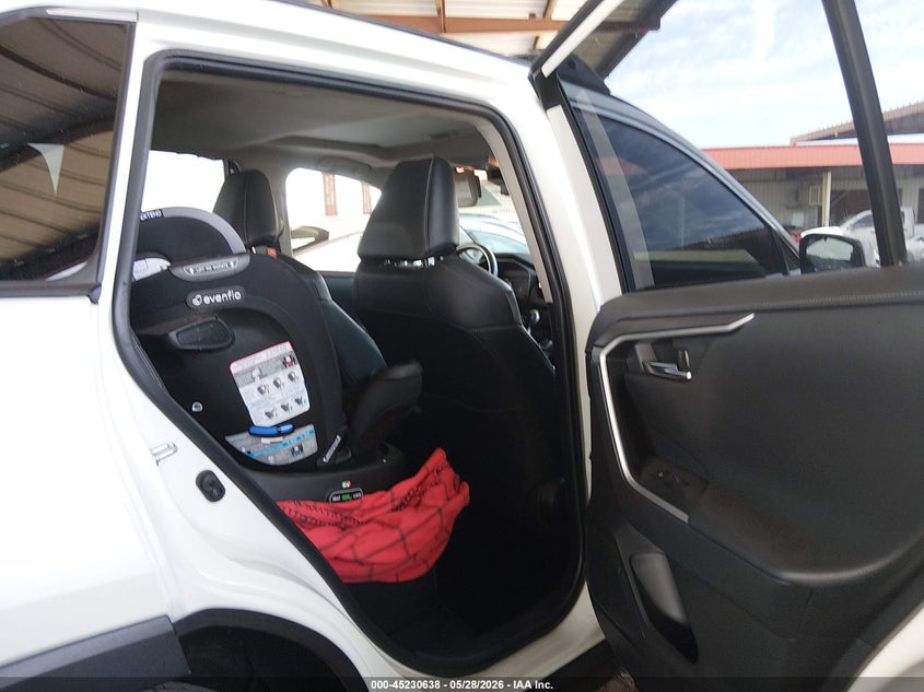 2019 Toyota Rav 4 VIN JTMY1RFV1KD019708 IAAI salvage auction — REAR END, Salvage Title, sold $7,200 on 2026-07-14 (photo 8)