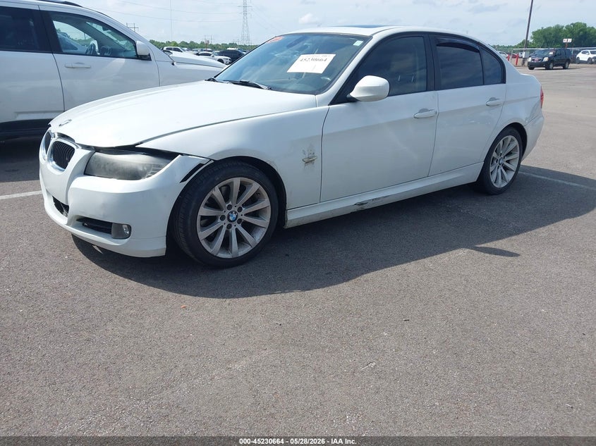 2011 BMW 3 series VIN WBAPH7C58BE682507 IAAI salvage auction — FRONT END, Clear (Tennessee), sold $225 on 2026-07-07 (photo 2)