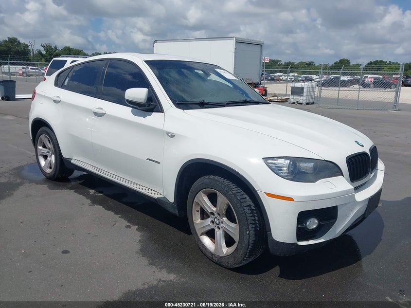 2012 BMW X6 VIN 5UXFG8C53CL590269 IAAI salvage auction — NORMAL WEAR, Clear (Florida), sold $2,750 on 2026-07-27 (photo 1)