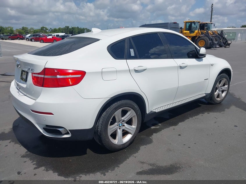2012 BMW X6 VIN 5UXFG8C53CL590269 IAAI salvage auction — NORMAL WEAR, Clear (Florida), sold $2,750 on 2026-07-27 (photo 4)