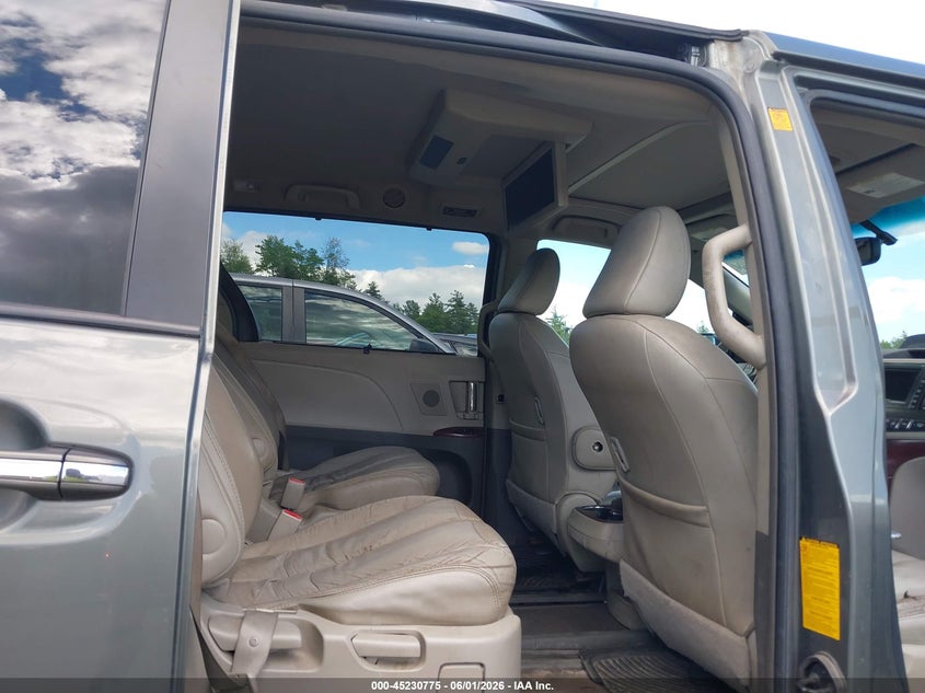2011 Toyota Sienna VIN 5TDDK3DC8BS010146 IAAI salvage auction — FRONT END, Salvage (Massachusetts), sold $1,000 on 2026-07-10 (photo 8)