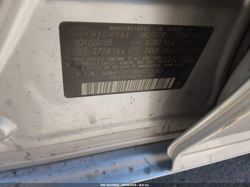 2006 Hyundai Azera VIN KMHFC46F86A053063 IAAI salvage auction — NORMAL WEAR, Clear (Colorado), sold $325 on 2026-07-14 (photo 9)