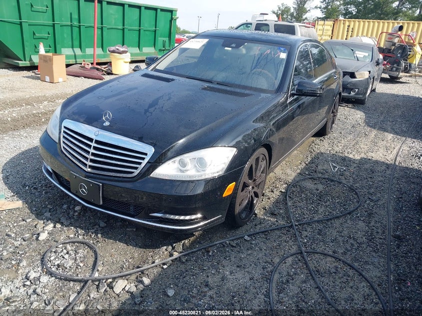 2011 Mercedes-benz S class VIN WDDNG7BB9BA416446 IAAI salvage auction — FRONT & REAR, Repossession Paperwork (Georgia), sold $1,100 on 2026-07-14 (photo 2)