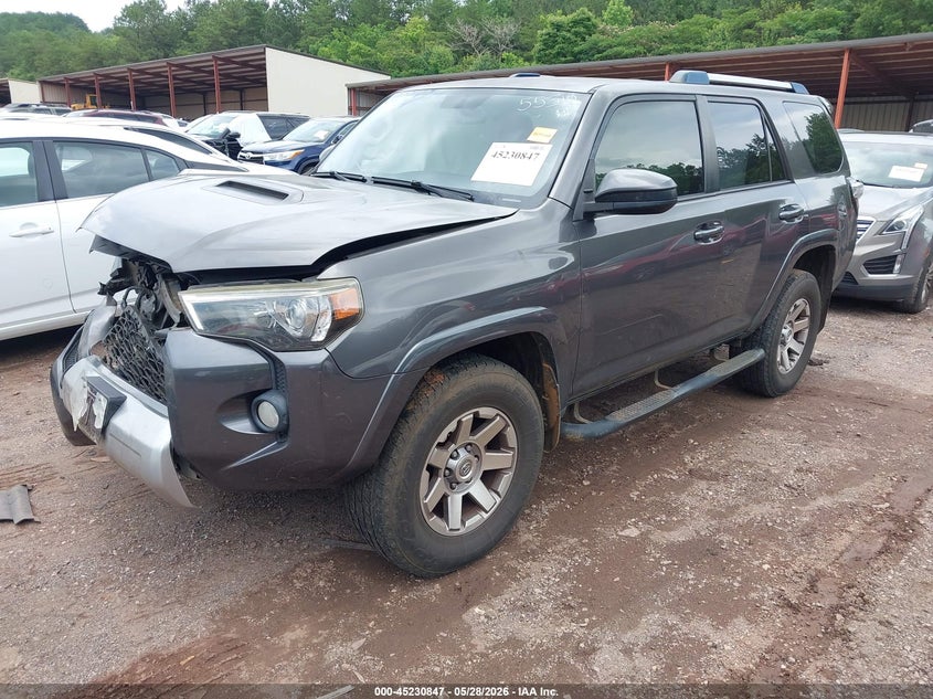 2014 Toyota 4runner VIN JTEBU5JR7E5155223 IAAI salvage auction — FRONT END, Salvage Title, sold $4,500 on 2026-07-25 (photo 2)
