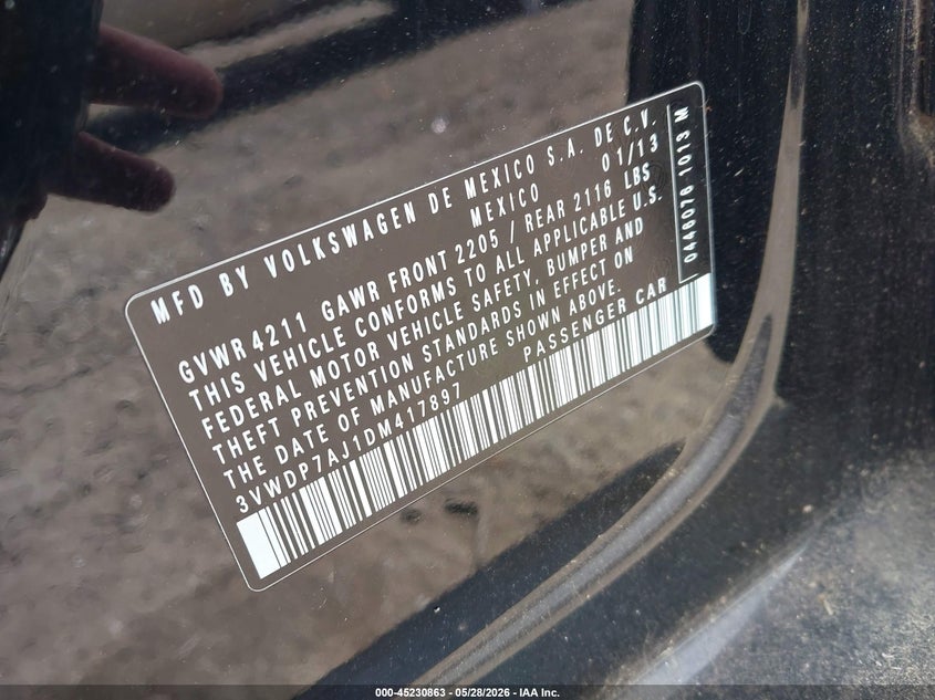 2013 Volkswagen Jetta VIN 3VWDP7AJ1DM417897 IAAI salvage auction — SIDE, Salvage Title, sold $725 on 2026-08-12 (photo 9)