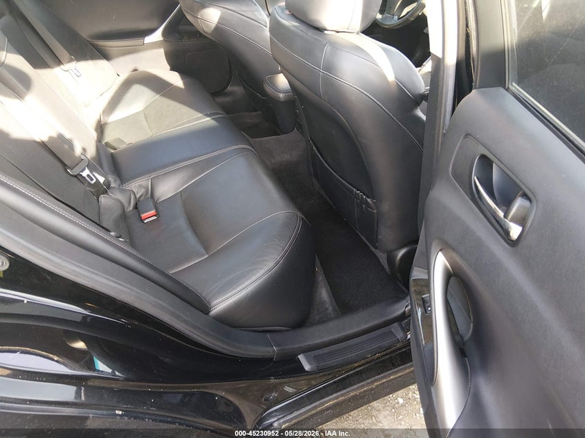 2009 Lexus Is 250 VIN JTHBK262792083031 IAAI salvage auction — REAR END, Salvage (Tennessee), sold $1,900 on 2026-07-09 (photo 8)