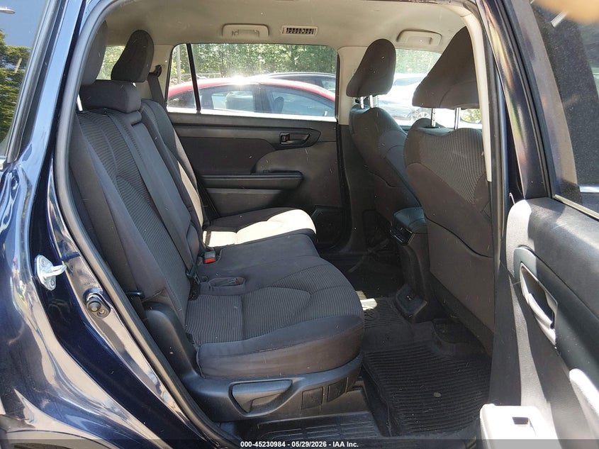 2021 Toyota Highlander VIN 5TDBZRBH7MS131614 IAAI salvage auction — REAR END, Salvage Title, sold $7,000 on 2026-07-25 (photo 8)