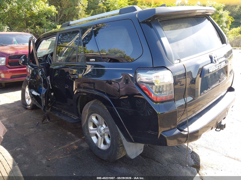 2019 Toyota 4runner VIN JTEZU5JR5K5199747 IAAI salvage auction — ROLLOVER, Salvage Title, sold $3,950 on 2026-07-30 (photo 3)