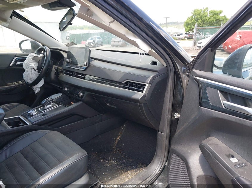 2023 Mitsubishi Outlander VIN JA4J4UA84PZ046600 IAAI salvage auction — RIGHT FRONT, Salvage (Pennsylvania), sold $5,300 on 2026-07-31 (photo 5)