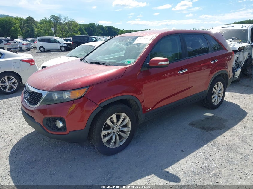 2011 Kia Sorento VIN 5XYKUDA27BG013166 IAAI salvage auction — NORMAL WEAR, Clear (Virginia), sold $450 on 2026-07-07 (photo 2)