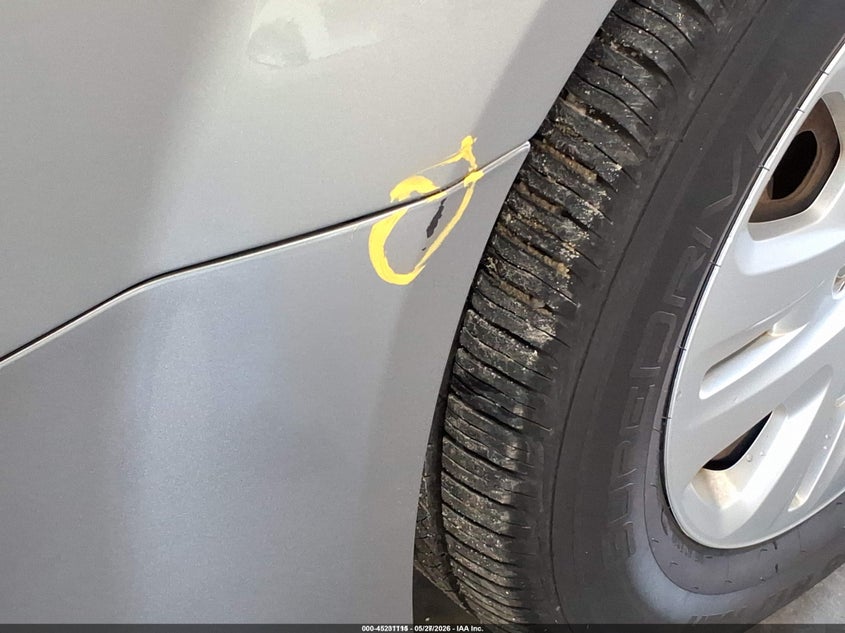 2017 Dodge Grand caravan VIN 2C4RDGBG0HR780694 IAAI salvage auction — NORMAL WEAR, Sf97 (North Carolina), sold $10,325 on 2026-08-13 (photo 6)