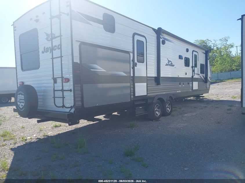 2022 Jayco Camper VIN 1UJBJ0BTXN1TR0426 IAAI salvage auction — UNKNOWN, Mv-907A (New York), sold $4,150 on 2026-07-08 (photo 4)