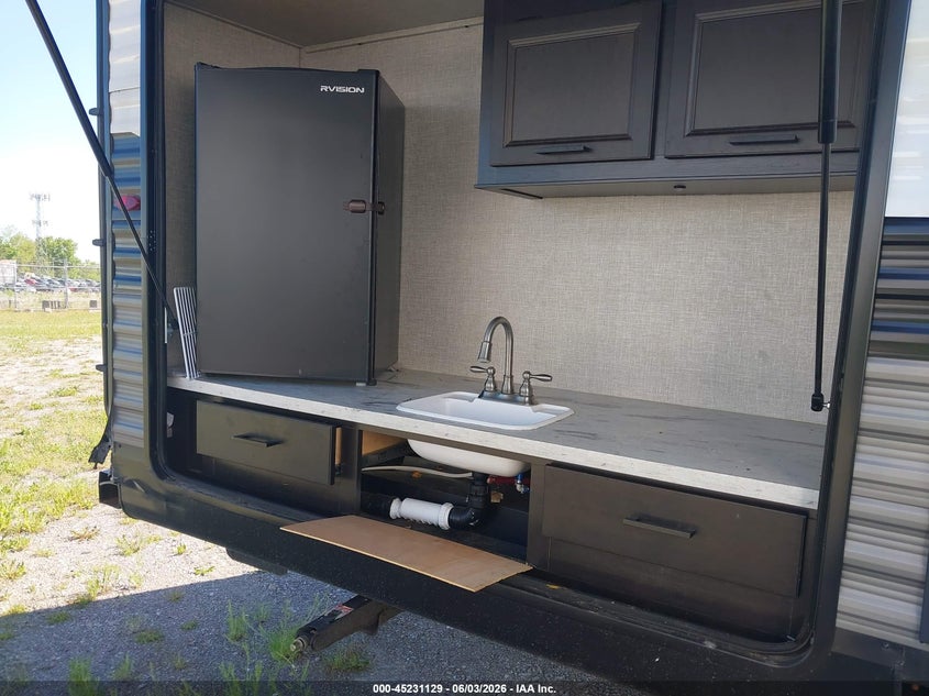 2022 Jayco Camper VIN 1UJBJ0BTXN1TR0426 IAAI salvage auction — UNKNOWN, Mv-907A (New York), sold $4,150 on 2026-07-08 (photo 7)