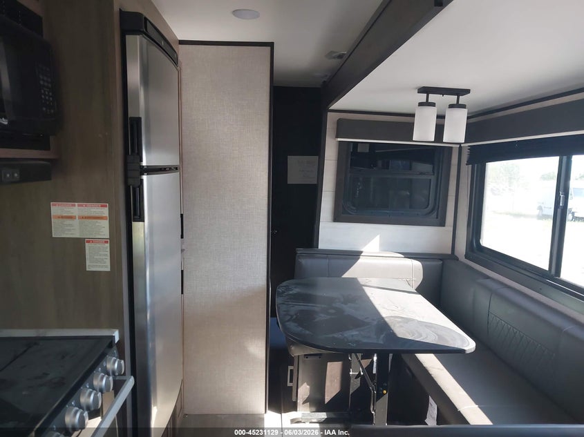 2022 Jayco Camper VIN 1UJBJ0BTXN1TR0426 IAAI salvage auction — UNKNOWN, Mv-907A (New York), sold $4,150 on 2026-07-08 (photo 8)