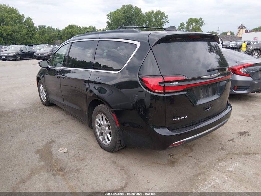 2022 Chrysler Pacifica VIN 2C4RC1BG0NR211906 IAAI salvage auction — HAIL, Salvage (Kansas), sold $9,100 on 2026-08-20 (photo 3)